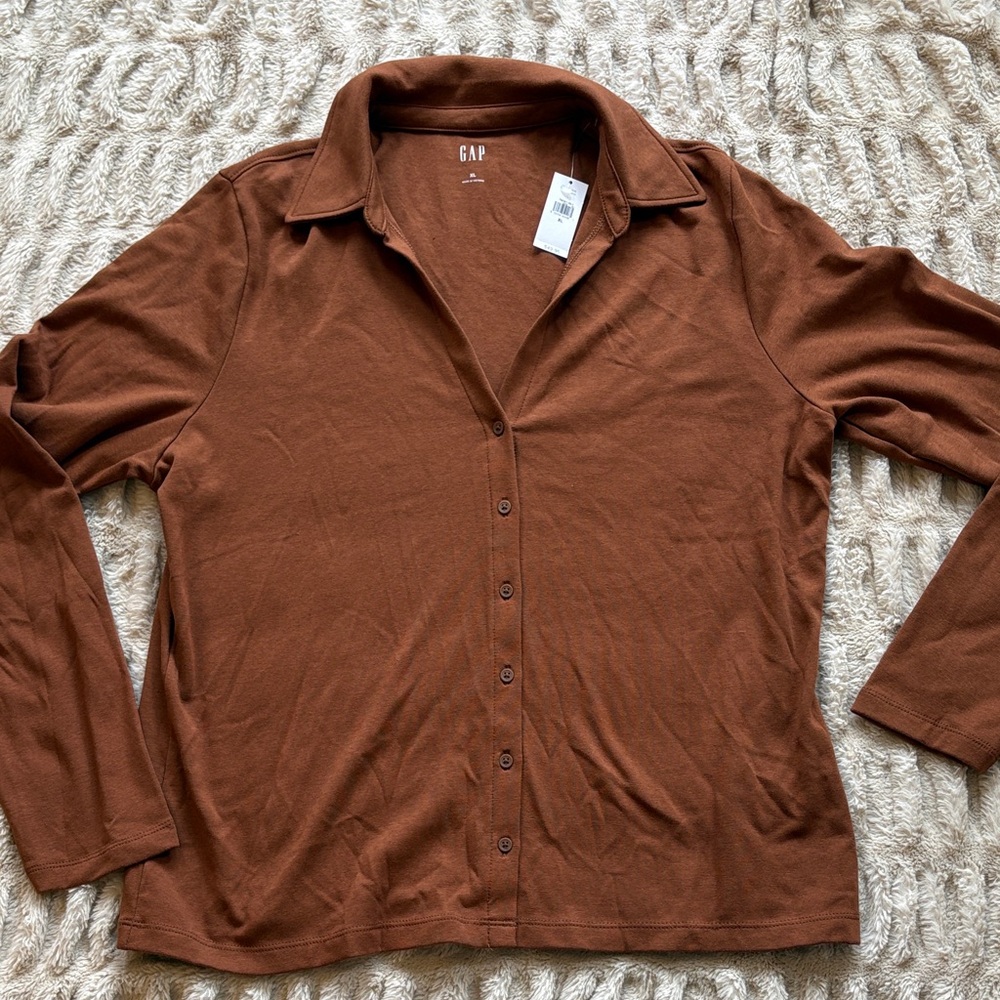 GAP Chestnut Long Sleeve Button Down
